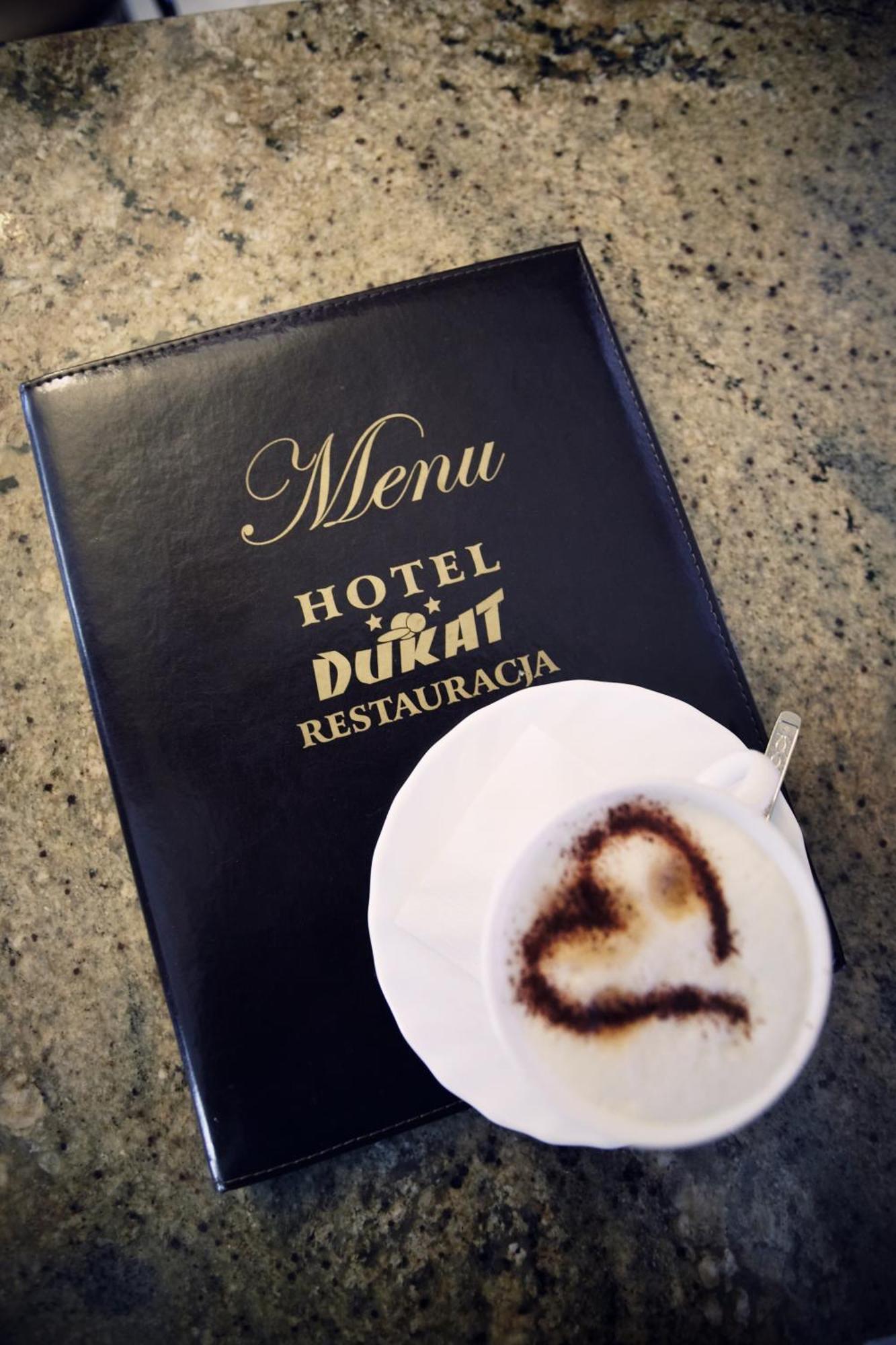 Hotel Dukat 비아와포들라스카 외부 사진